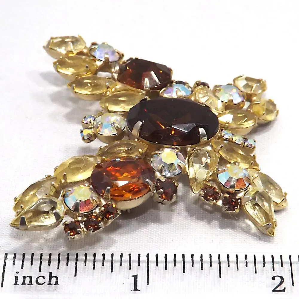 Vintage Butterfly Brooch D & E Juliana Style Rootbeer Rhinestones, Gold Plated